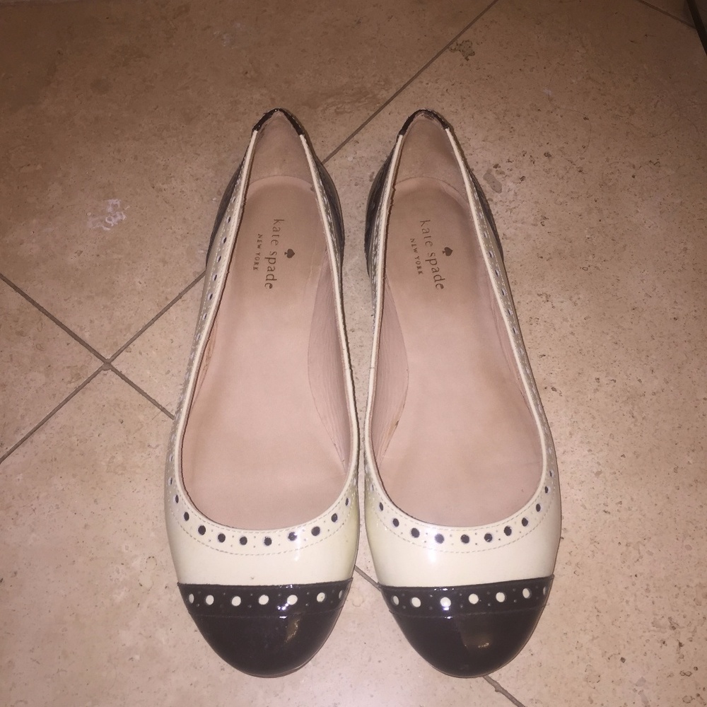 LIKE NEW Kate Spade oxford style flats (size 8.5)