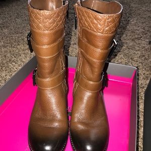 Vince Camuto Short Boots