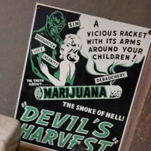 Meet your Posher, Meaghan