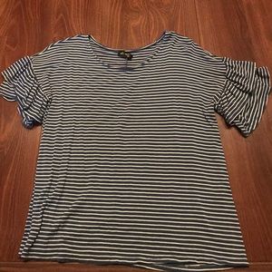 Ruffle sleeve striped shirt