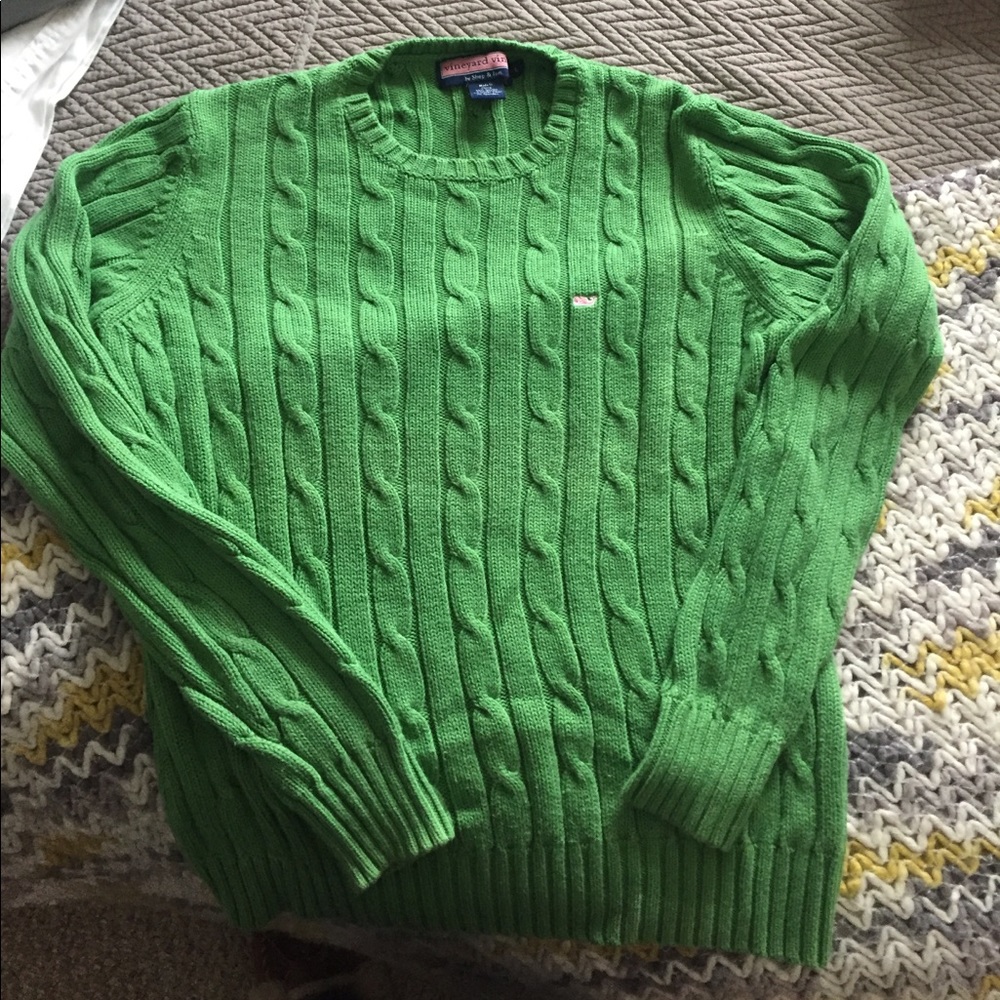 Like new cable knit sweater
