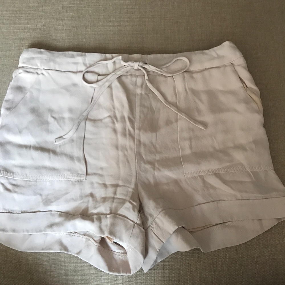 Super Cute Gianni Bini Tie Front ShortsSOLD