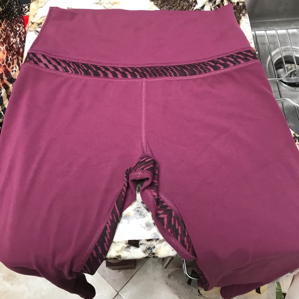 Lululemon align pant in red grape