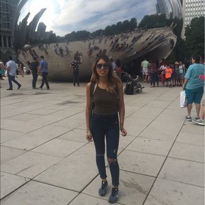 Meet your Posher, Alina