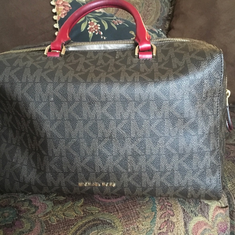 Authentic MK