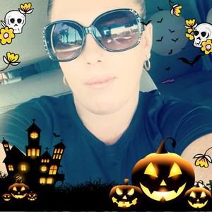 Meet your Posher, Gina