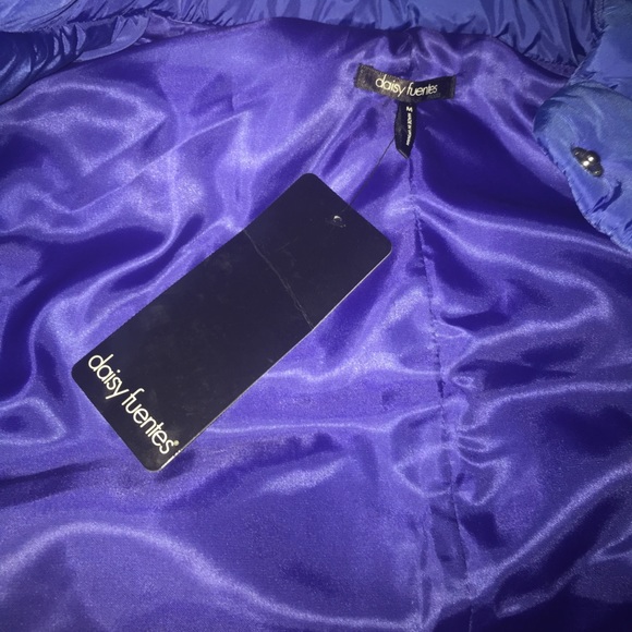 Outerwear vest - Picture 3 of 5