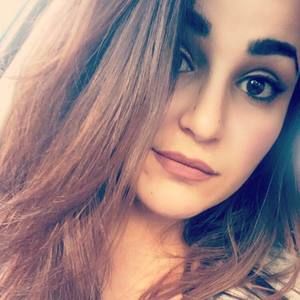 Meet your Posher, Hillary