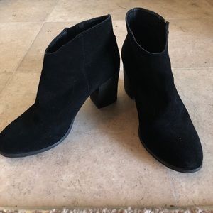 Urban outfitters black booties. Worn a few times.