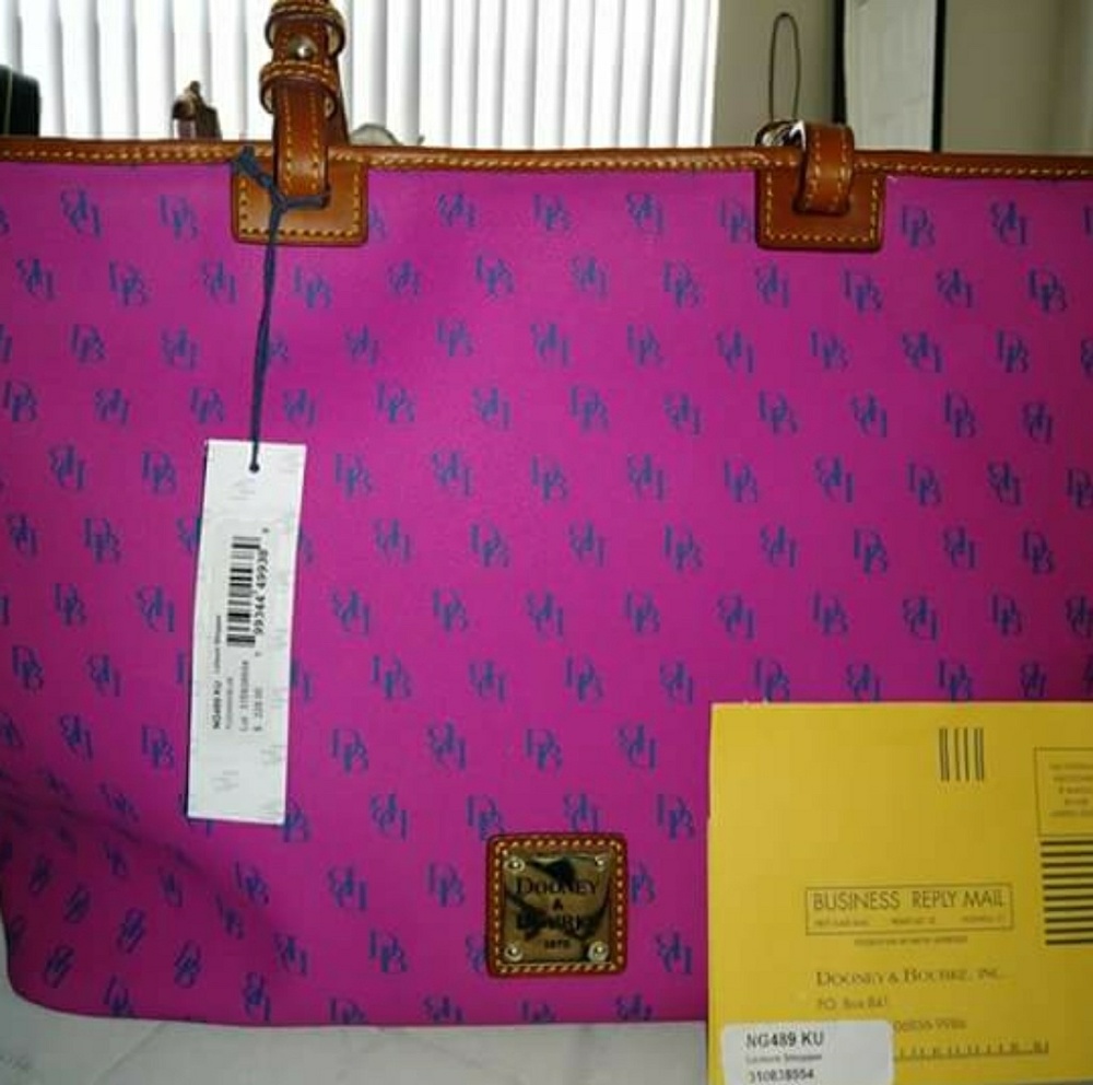 Dooney & Bourke
