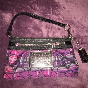 Authentic Coach Wristlet from Poppy Collection 💜
