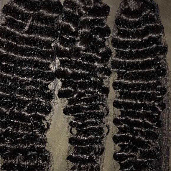 100% Virgin Hair And 100% Siberian Eyelashes - Picture 4 of 8