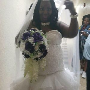 Meet your Posher, Ida