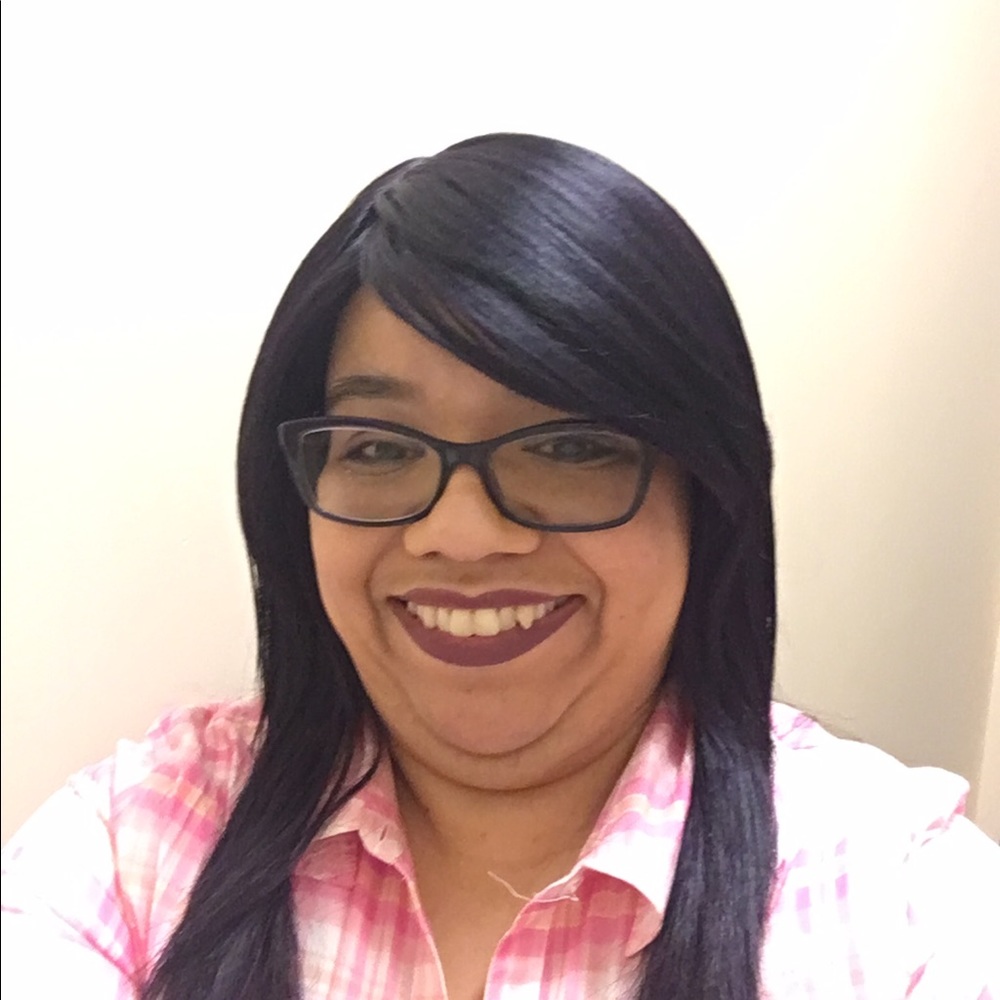 Meet your Posher, Stephanie