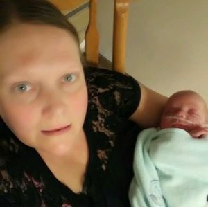 Meet your Posher, Melissa