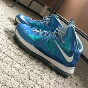 Nike Lebron X blue diamond