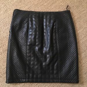 Ann Taylor Black faux leather mini skirt Size M