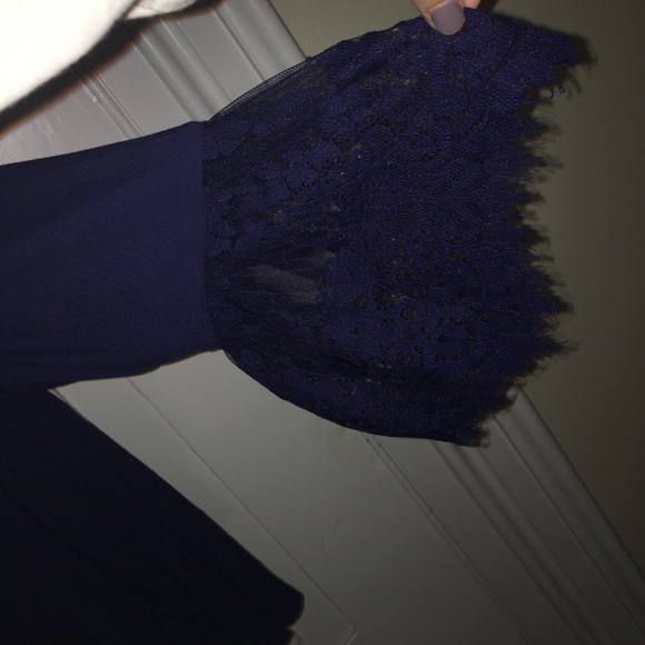 Forever 21 Blue Blouse - Picture 2 of 3