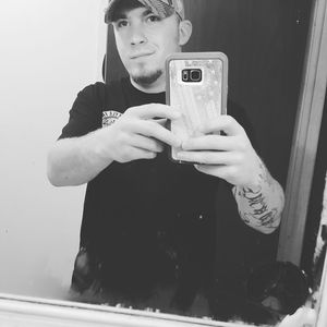 Meet your Posher, Adam