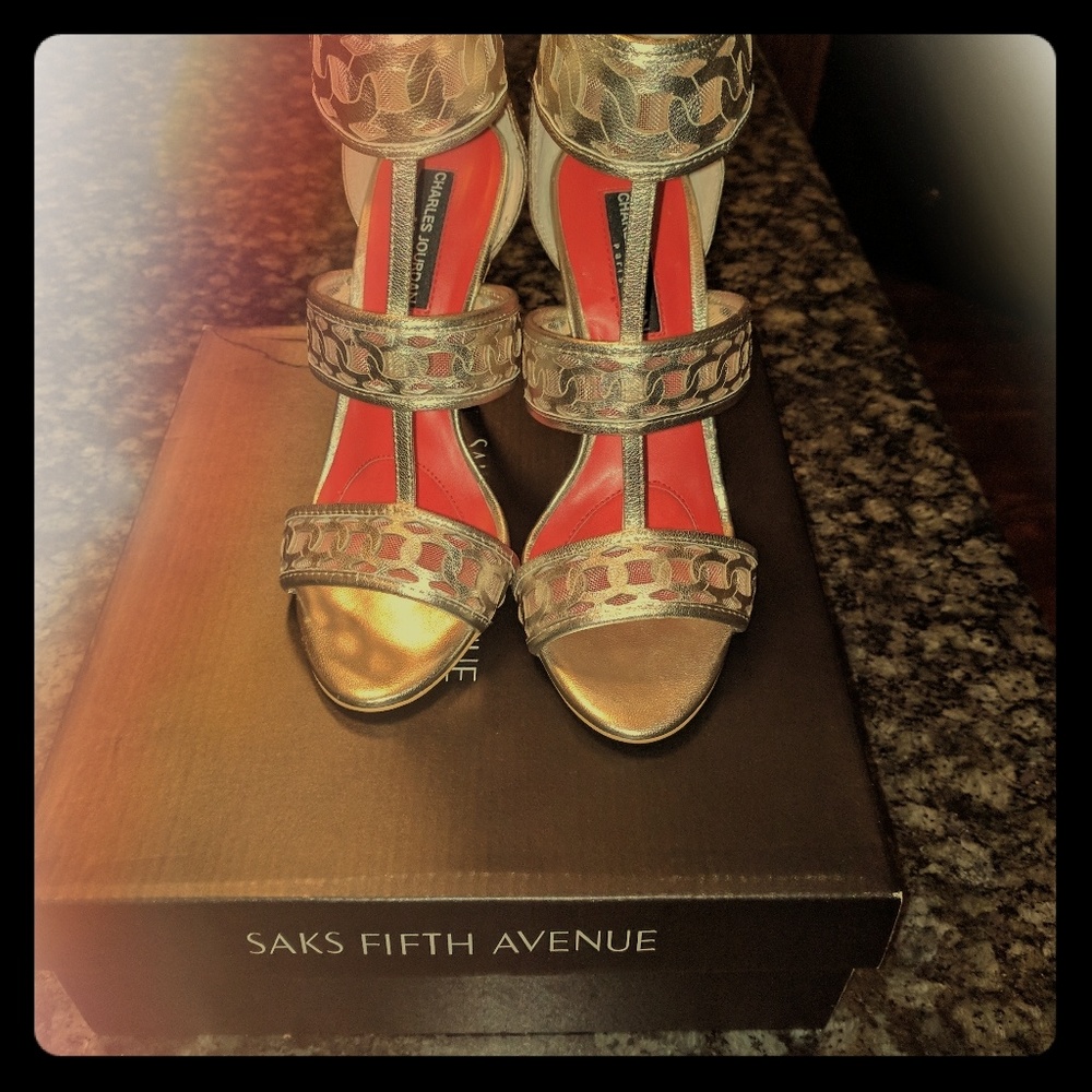 Eye-catching metallic heels