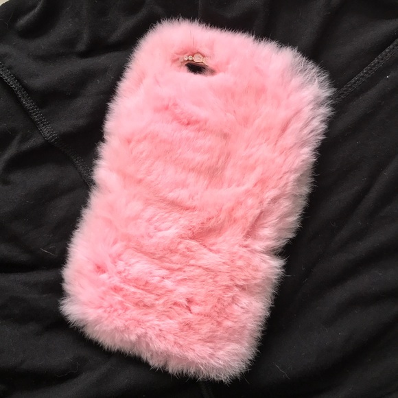 Accessories - Pink Furry iPhone 6+ Case