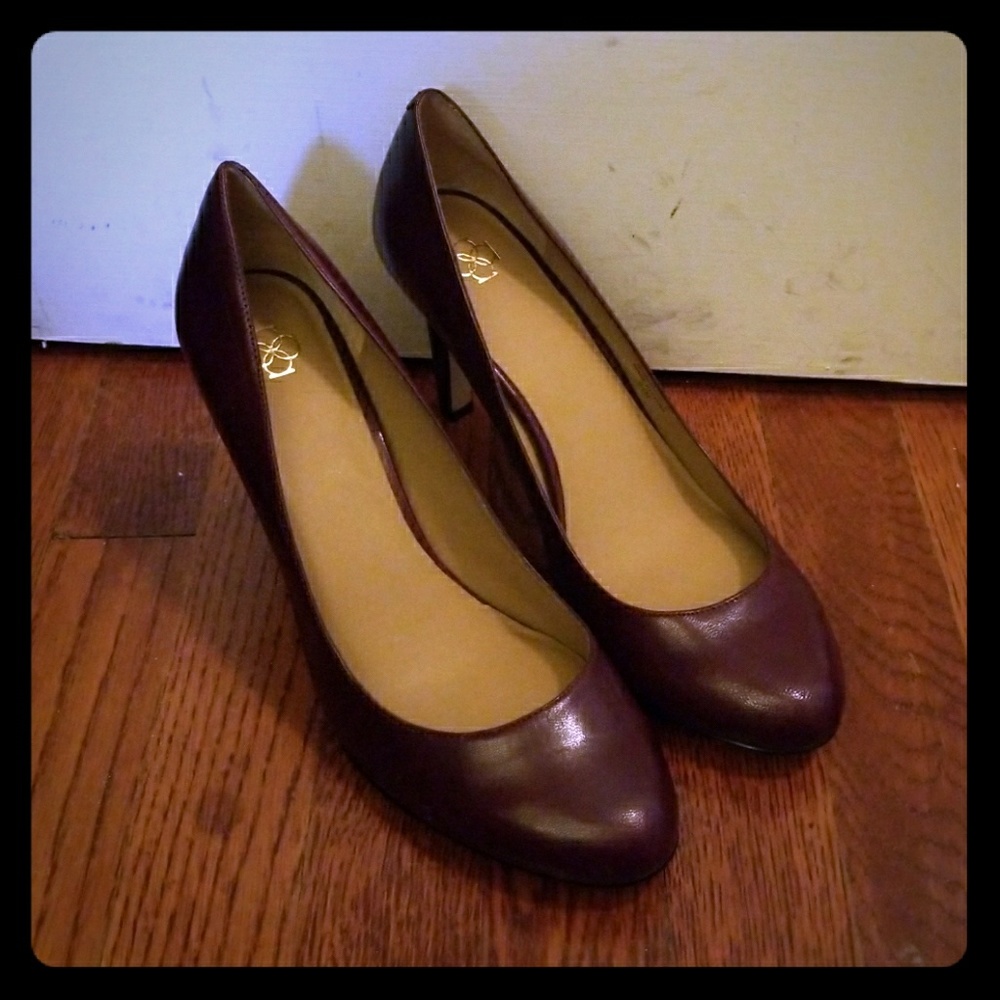 Classic oxblood pumps.