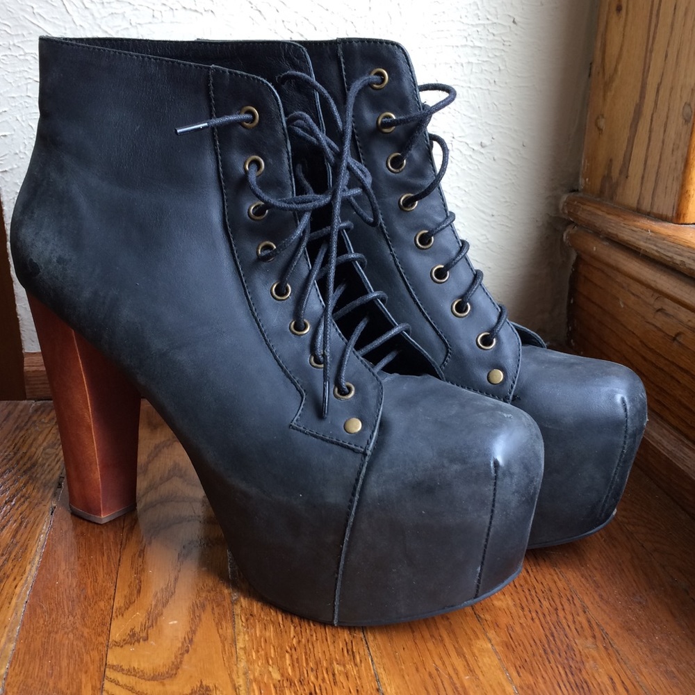 Jeffery Campbell Lita