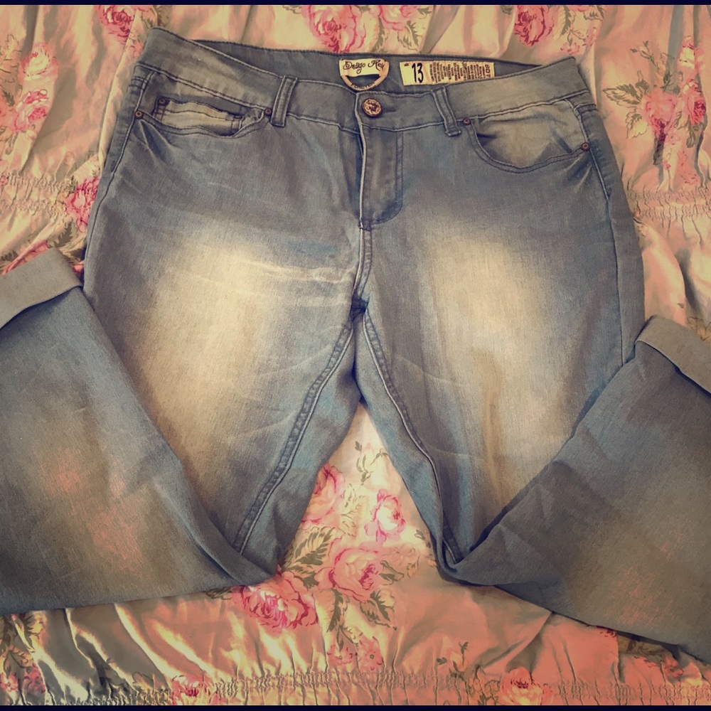 Size 13 indigo rein Capri jeans super stretchy