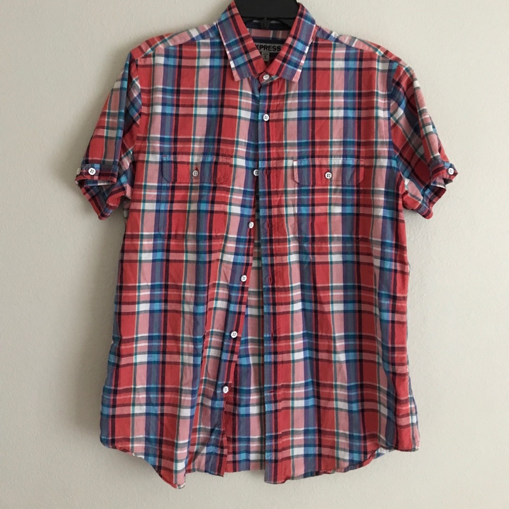 Express short shirt
