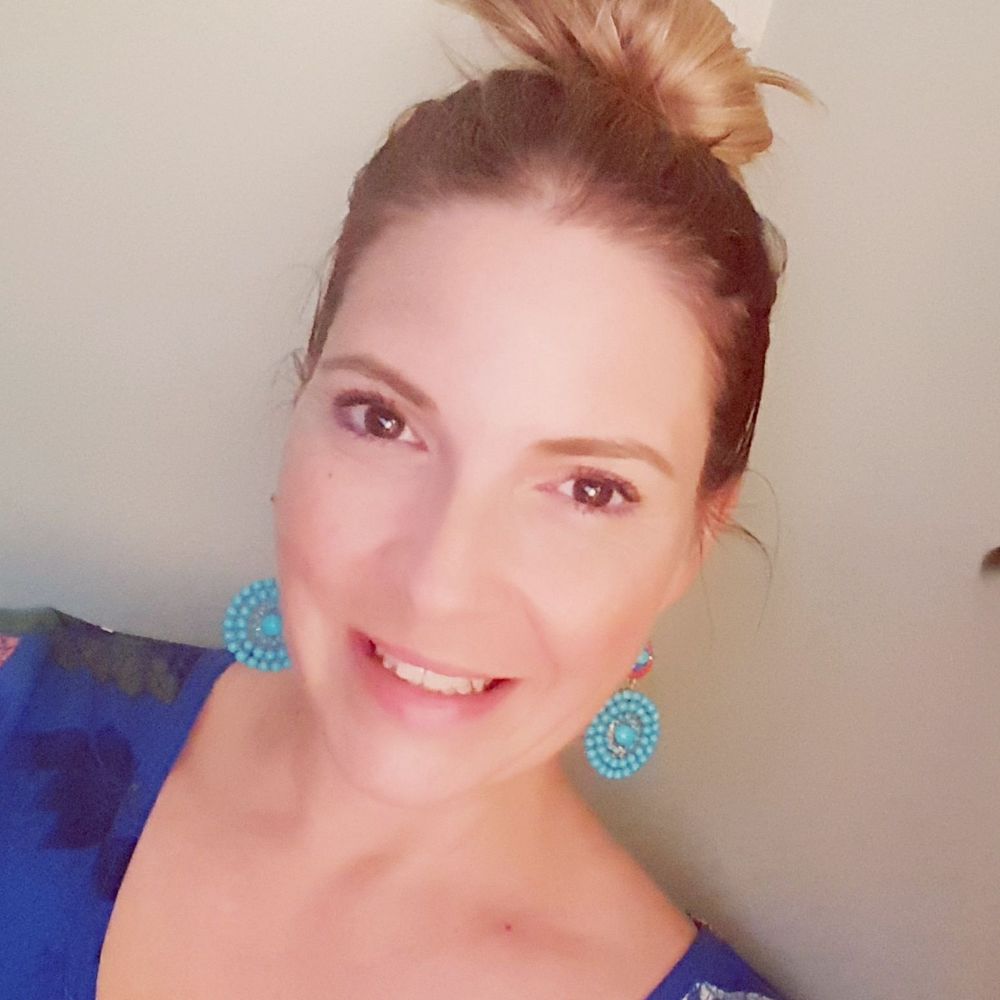 Meet your Posher, Carrie