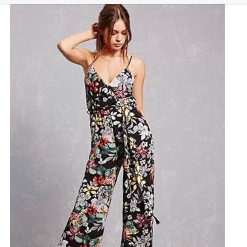 Floral Jumpsuit. NWOT