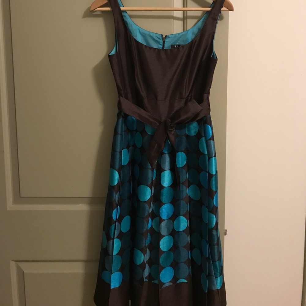 Macys Sleeveless dress.