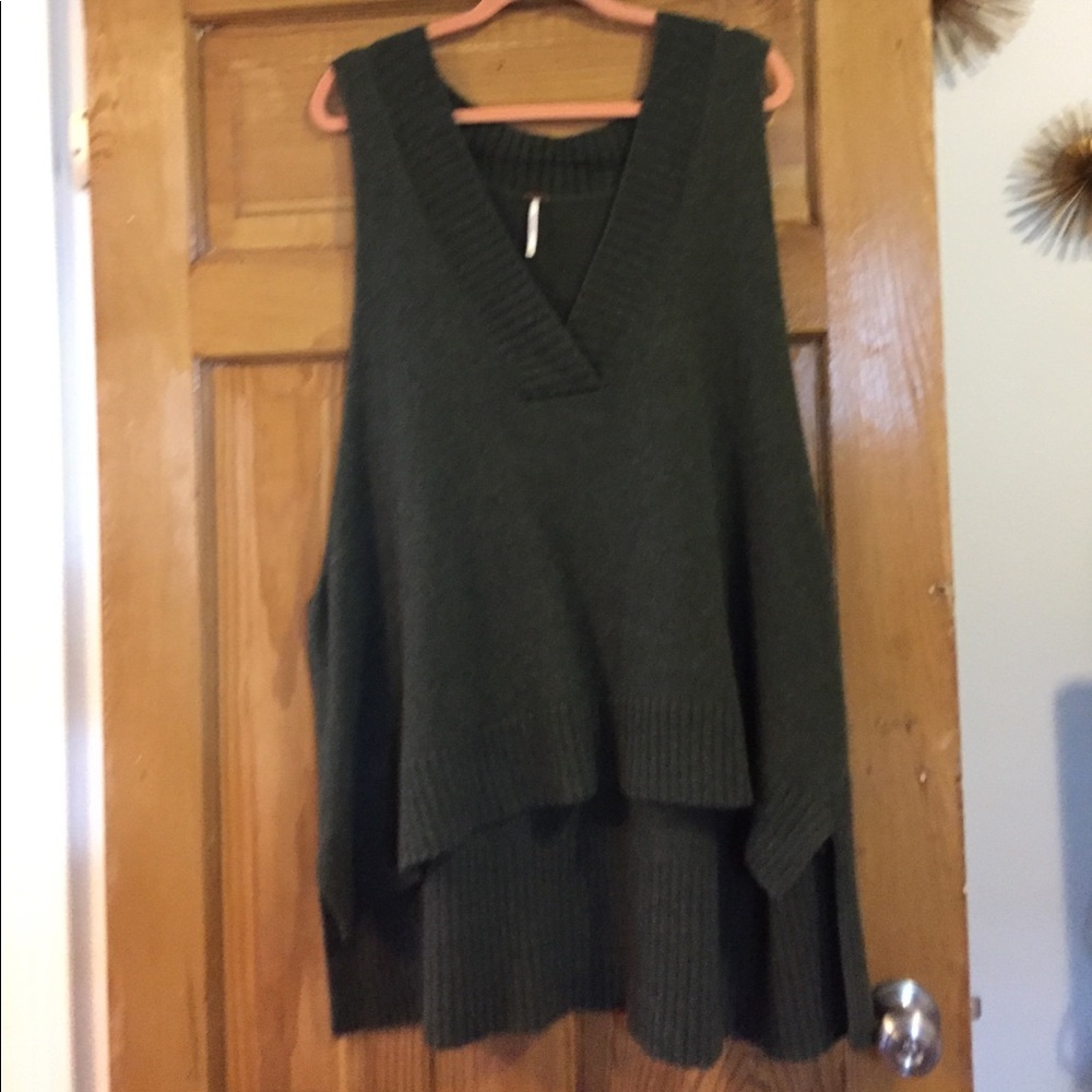 Free people sweater.