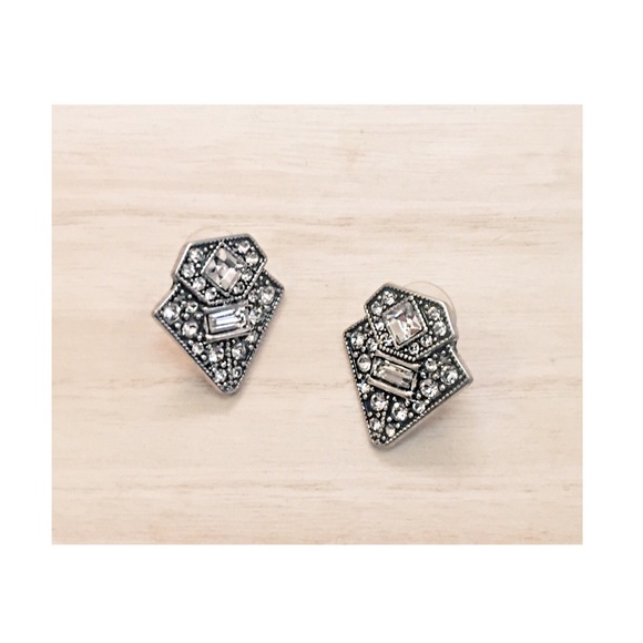 Rhinestone Stud Statement Earrings - Picture 2 of 3