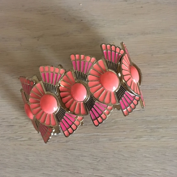 H&M Salmon Bracelet - Picture 2 of 3