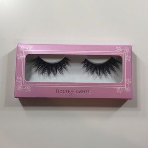 House of Lashes - Iconic