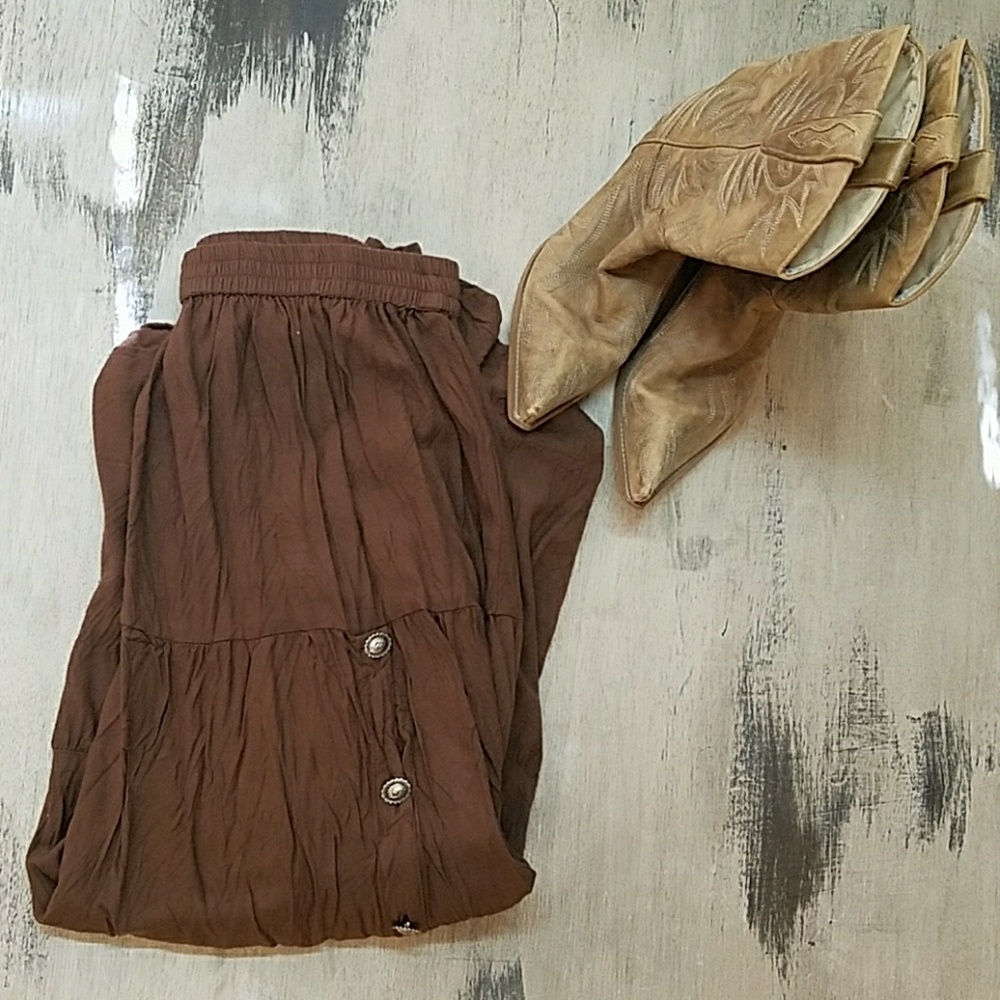 Western style skirt(boots not included)