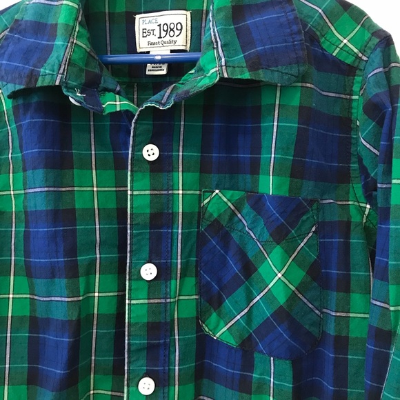 Children’s Place button down - Picture 2 of 2