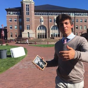 Meet your Posher, Sam