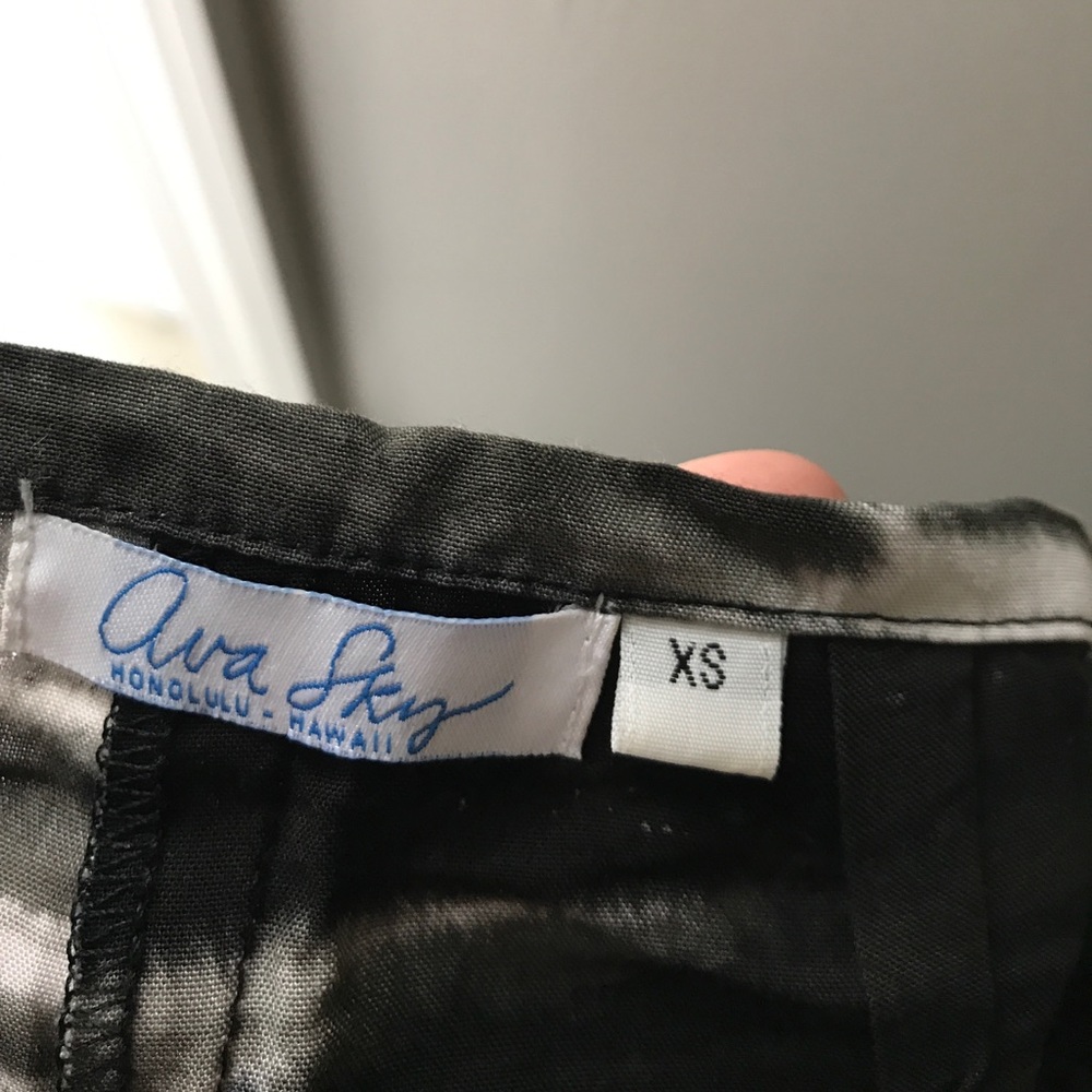 Ava Sky Wide Legged Dress Pants - Picture 3 of 3