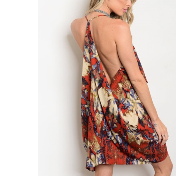 The Rande Ruffle Dress - Picture 3 of 5