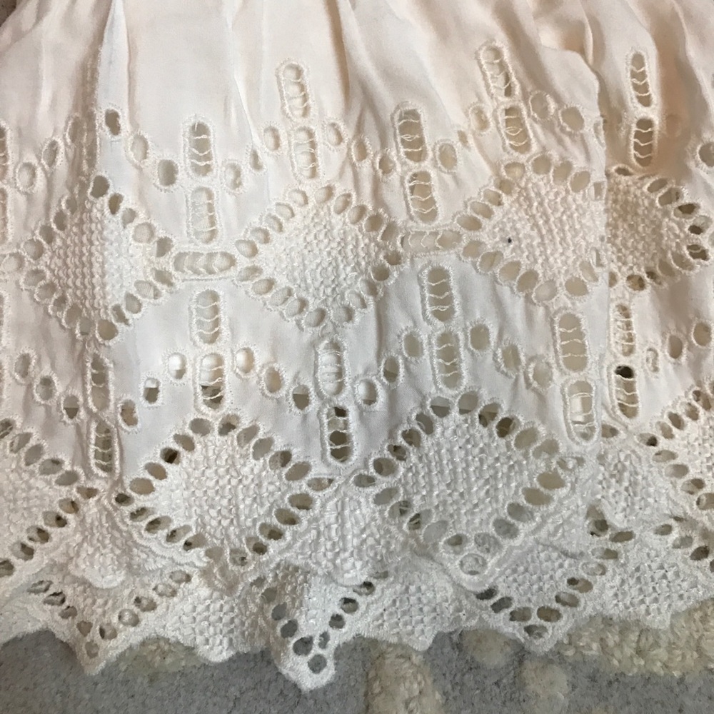 Off white eyelet dress - Picture 4 of 4