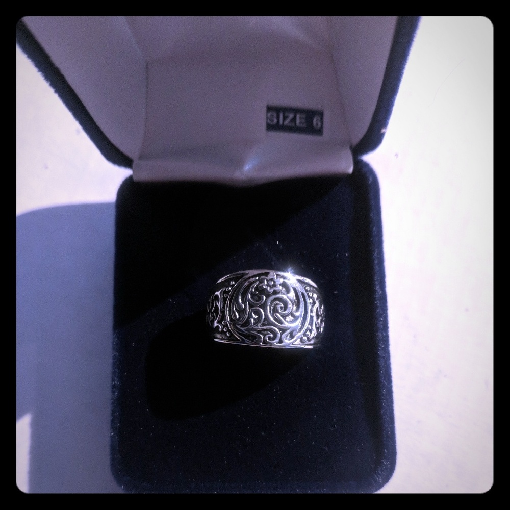 Ring