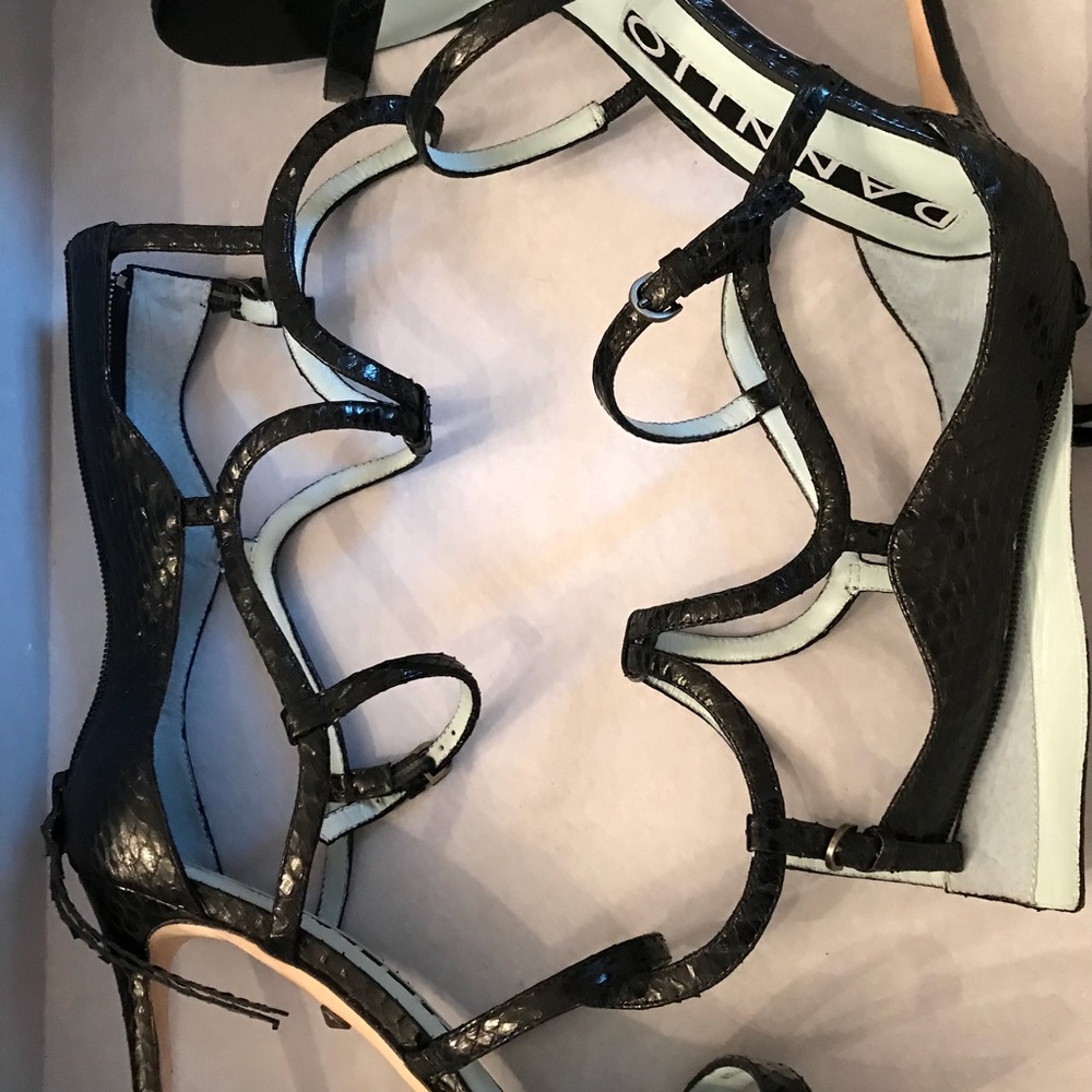 Strap heeled sandals