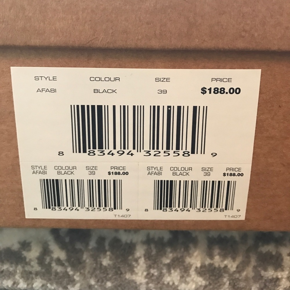 Holiday Pumps! - Picture 5 of 5