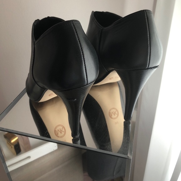 MK booties - Picture 3 of 6