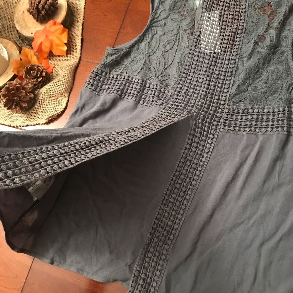 Shirt by Other Follow!! - Picture 4 of 4