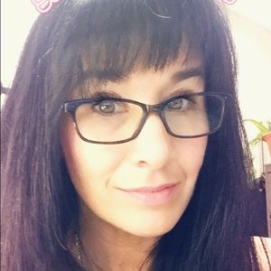 Meet your Posher, Stacey