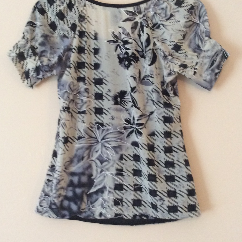Mesh Bubble top - Picture 2 of 6