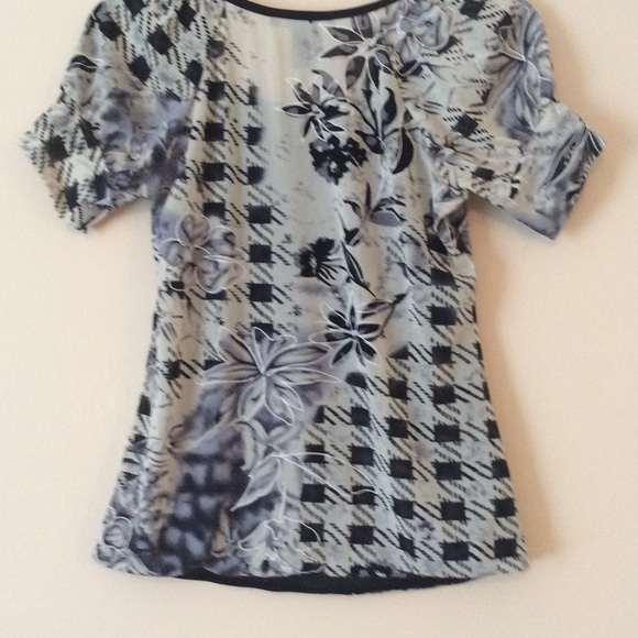 Mesh Bubble top - Picture 2 of 6